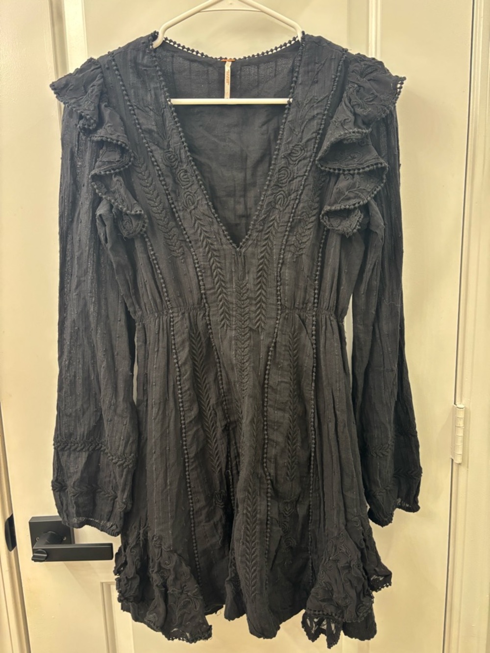 Free people v neck long sleeve dress